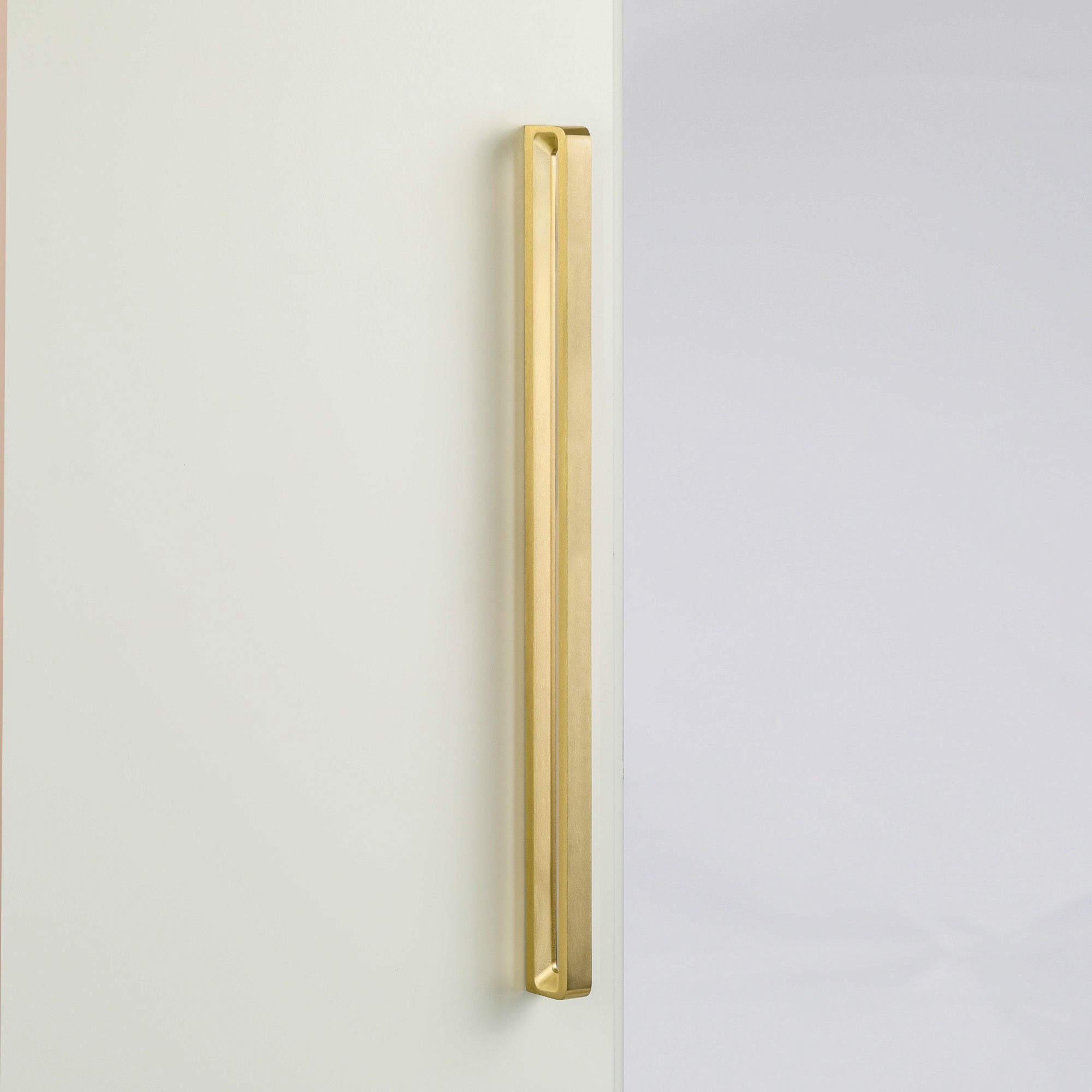 Pinch Pull - Solid Brass Mid-Century Modern Cabinet Pull