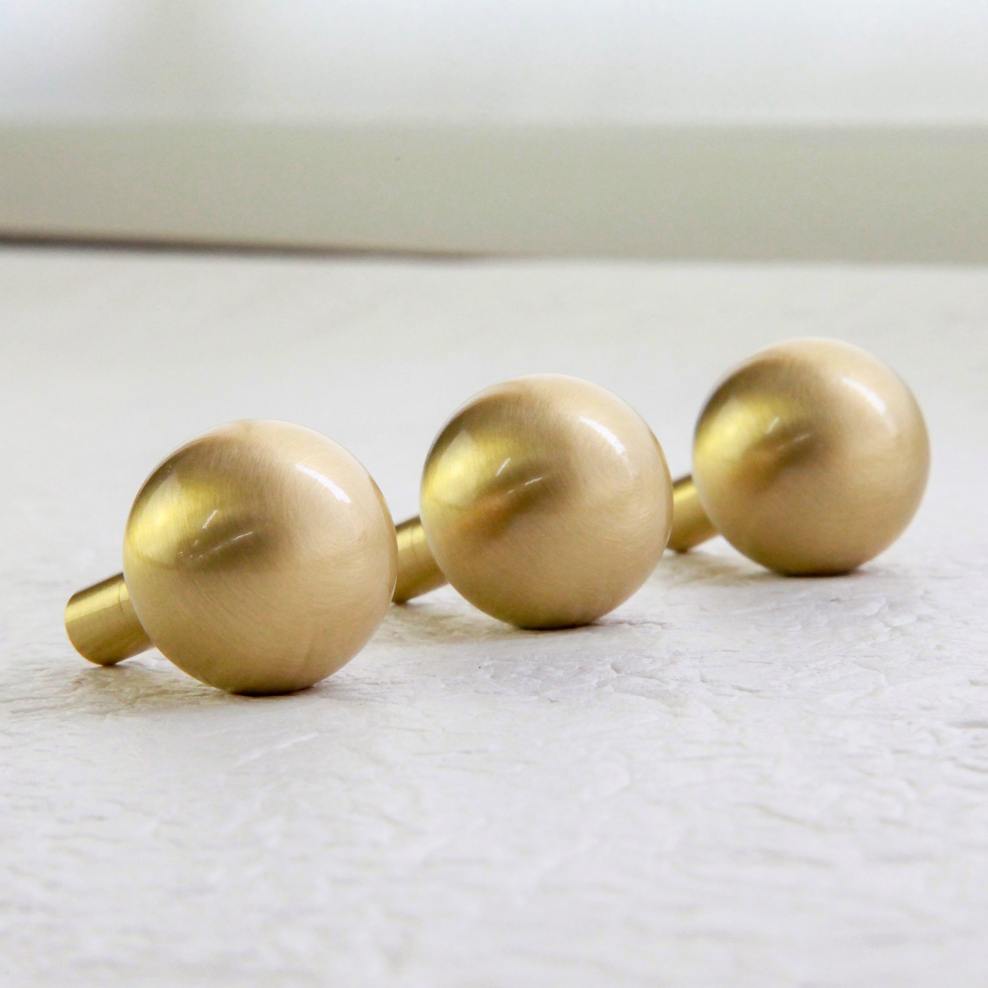 Modern Solid Brass Brushed Gold Ball Knob for cabinets, drawers, doors