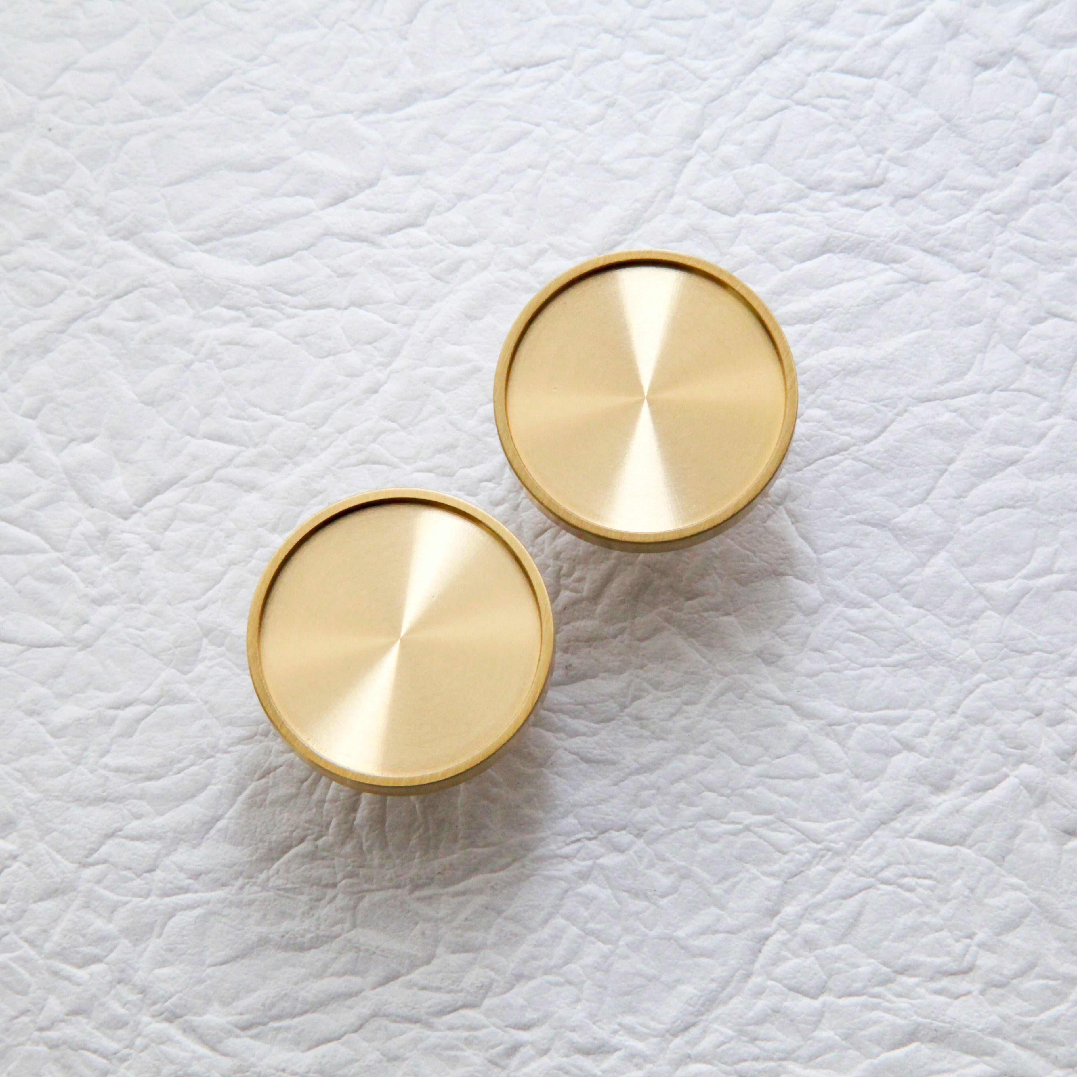 Brushed Gold Round Kitchen Cabinet Drawer Knob, Mid Century Modern